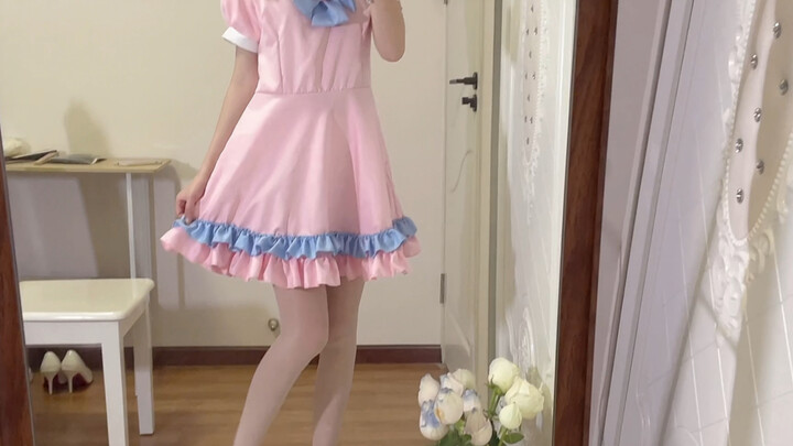Lolita outfit. Did you have ice cream today?