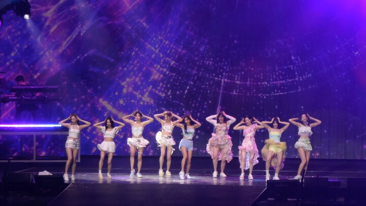 TWICE’s new song “One Spark” premiered at the Las Vegas stop of their world tour.