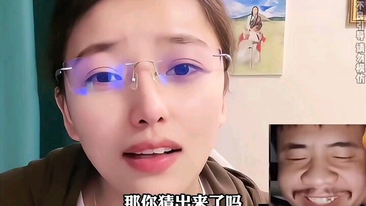 Những cư dân mạng kỳ quặc trong phòng livestream