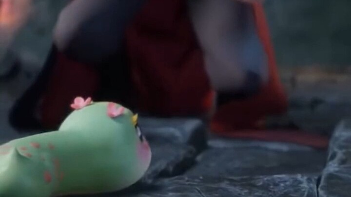 Cabbage Snake: Only cowards use venom—real snake kings rely on pure strength!