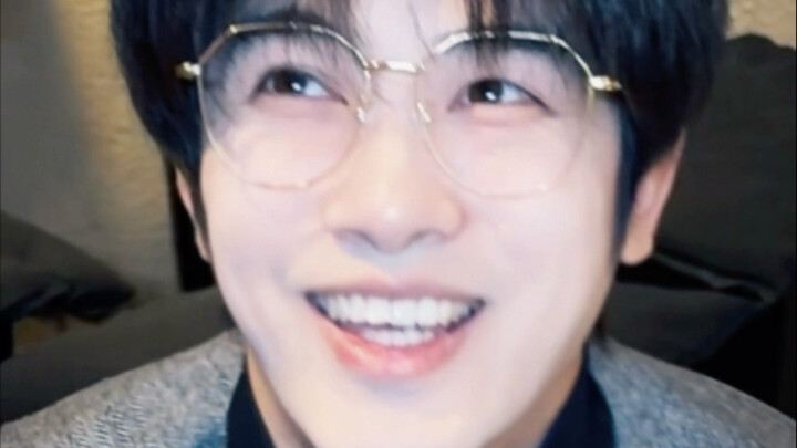 إنقاذ كل امرأة تلفت انتباهي