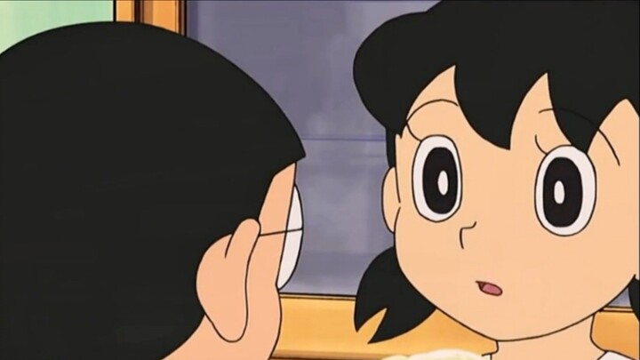 Mẹ tôi đã bị ông mập xanh biến thành một con heo đất thật sự. Bạn có thực sự muốn bỏ tiền vào đó khô