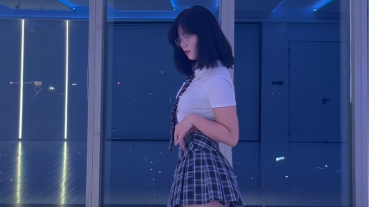tomboy la la la