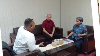 pertemuan antar bos