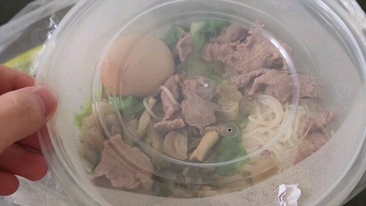 So sánh sức mua giao đồ ăn giữa Trung Quốc và Mỹ, Pinduoduo Food thắng rồi!