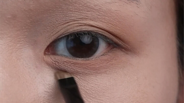 【كاميرا أصلية بدون فلتر】 كيف لمسكرة الوجه العادية أن تبدو جميلة هكذا؟