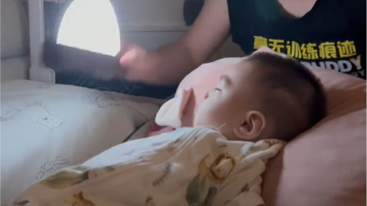 人类幼崽人体无用副组织切割术，奶醉效果显著，十分顺利！