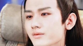 Cảnh bị cắt là cảnh Bệ hạ khóc ngất + nhạc phim gốc "I'm jealous", cuối cùng ngài không thể nói lời 