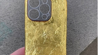 听说女生的手机壳都很多