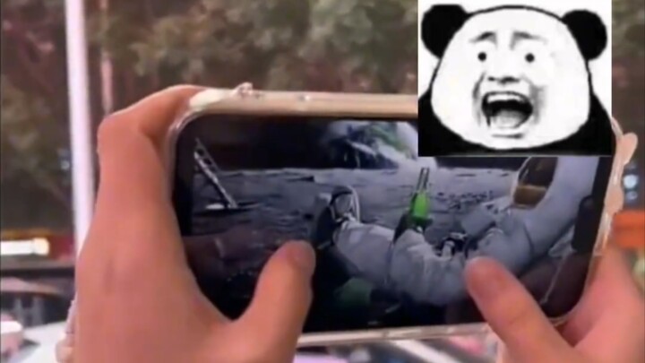 فيديوهات مضحكة، كلما شاهدتها ضحكت أكثر، علاج فعّال للحزن!