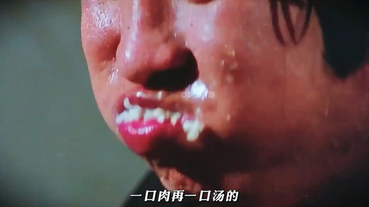 The most absurd last meal in history: the fat guy eats heartily, the bailiffs laugh like pigs—yet th