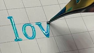 Làm sao bạn có thể viết những từ lạnh như vậy bằng tay ở nhiệt độ 37 độ!