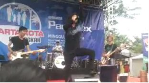 Yoda - Enter Sandman (Metallica Cover)