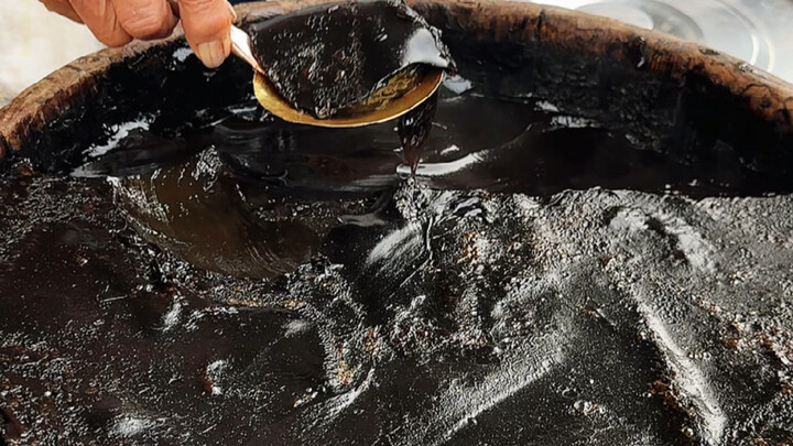 Temui kue rumput seharga 3 yuan semangkuk di jalanan Chaoshan—hangat dan segar, langsung bikin nagih