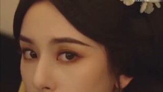استيقظت فجأة ورأيت جياو سي مي مع تشونغ يينغ بياو