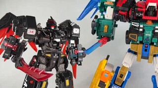 A full-on paint job on a Sentai-style carrot? The ground is movable, and the gears are stuck? Is Aud