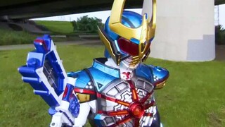 Siapa yang tidak suka Kamen Rider seperti ini!