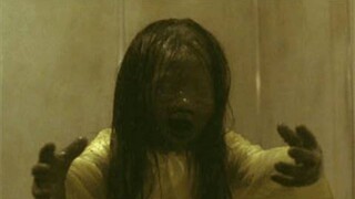 DITEROR HANTU PENUNGGU APARTEMENT