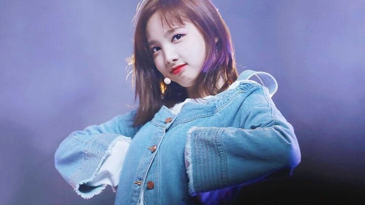 【ลิน่ารยอน】ไอดอลสาวพลังบวกขั้นสุด | ผู้หญิงน่ารักแบบนี้ใครจะทนไหว | ช็อตเด็ดบนเวทีที่ทั้งอ้อนทั้งน่า