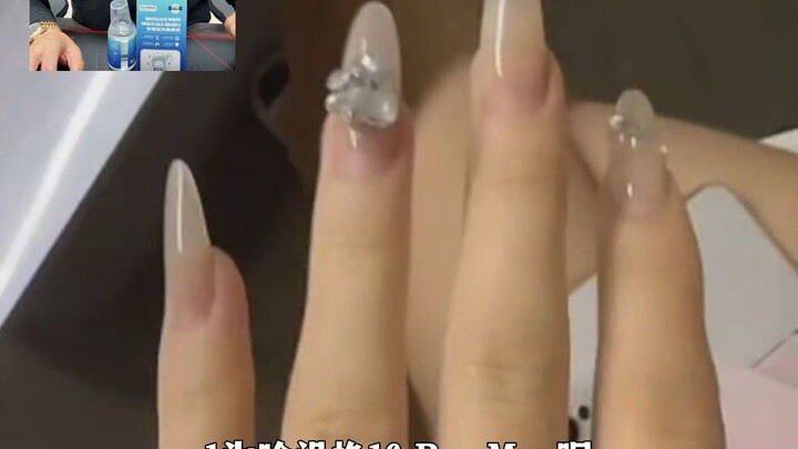 Chó vô tình ăn phải bảy tám cái