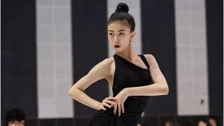 #墨茉#Li Mohan is unique
