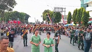 Drumband Kebanggaan Tentara Akmil, GSCL Tampil Di Alun Alun Mgl