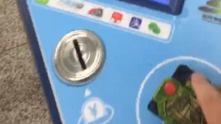 用01闪耀蝗虫密钥做地铁，帅就完事了。