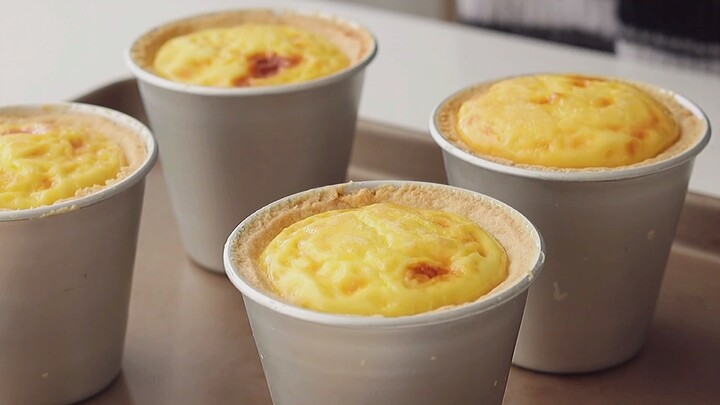 You can't buy such a big egg tart anywhere else; you can fill the filling as much as you like.