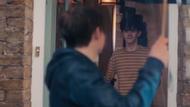 Heartstopper.S01E04.720p.NF.WEBRip.x264-GalaxyTV