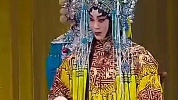 [Peking Opera] Chang Qiuyue's Princess Dai Zhan Performance