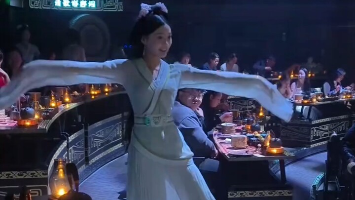 Handan’s Clumsy Steps: Melody