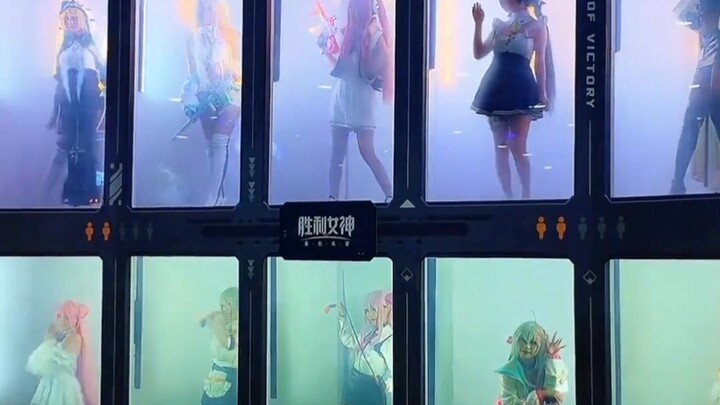(Pengikut Baru Saling Mengikuti) Coser Penyebar Hoaks di Konvensi Anime Maha Dahsyat