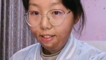 “Trăm Năm Cô Đơn” – Vương Phi; bản cover