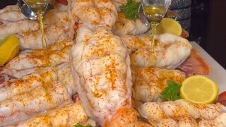 A platter of Australian lobsters sold for over $1,000 in Las Vegas