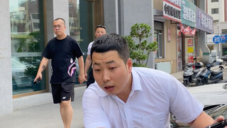 大堂经理和老板司机的恩怨