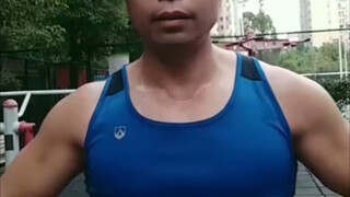Thượng Lão Đặng trau dồi cả thể chất và tinh thần