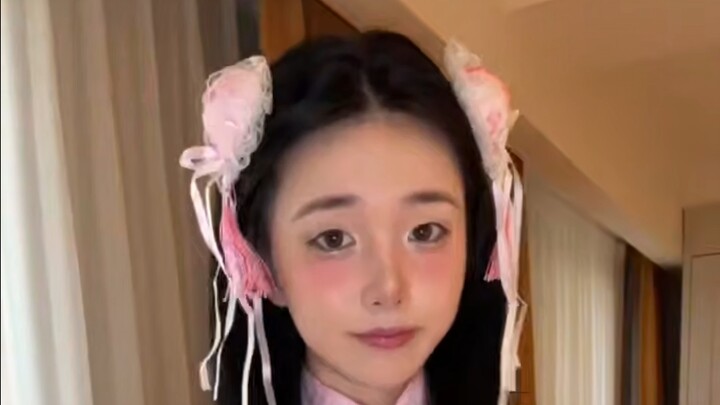 Cô gái tinh thần 3