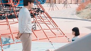 "The old man secretly kept his past life memories just to see his daughter again after reincarnation