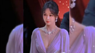Yang Zi: ภรรยาของผมผมหางม้าสูงมีความประพฤติดีมาก ผมทึ่งในความงามของเธอตั้งแต่เช้า + ภรรยาของผมกลับมา