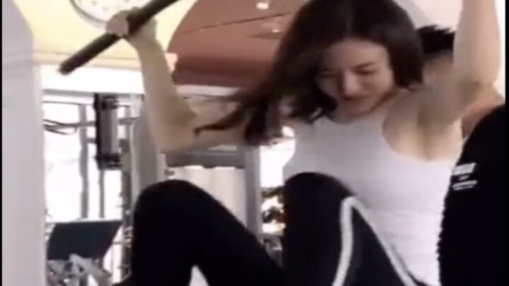 Lại dở♞ lại ham chơi!