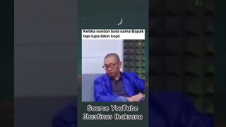 Ketika nonton bola sama bapak tapi lupa bikin kopi - Meme Coach justin