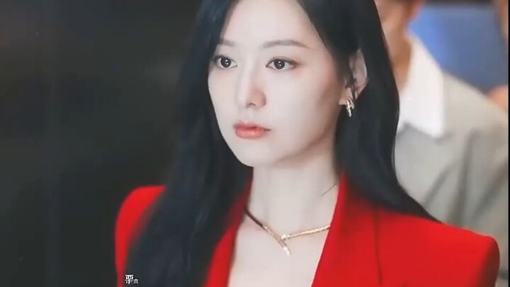 Kim Ji-won: Because she was too beautiful, she spent five years playing minor roles before making a 