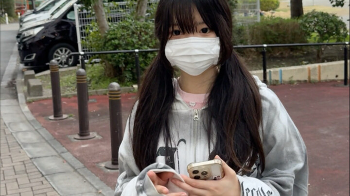 Who would have thought there were neighborhoods like this in Japan? If no one told me, I'd have assu