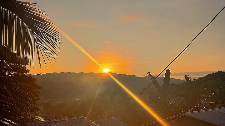 sino kaya naman ang mananatili.