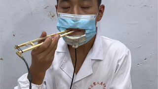 Penemuan: Masker tambahan untuk makan