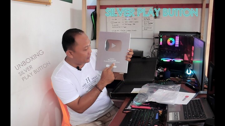 UNBOXING SILVER PLAY BUTTON - PERTAMA DI NIAS