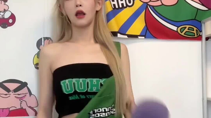 Promise me you'll watch till the end—no drill, just raw talent! Deng Dian Guo's Chinese rap showdown