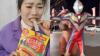 Ayo Ultraman Tiga.