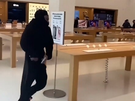 iPhone phiên bản Mỹ của bạn đã được nhận hàng.