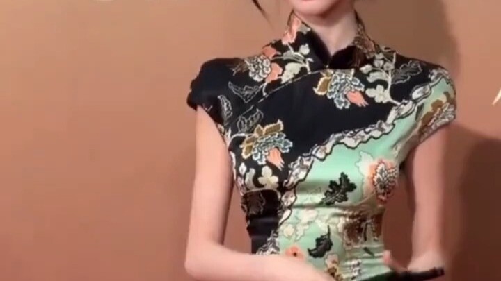 Hèn chi lại là Lưu Thi Thi xuất hiện cuối cùng trên thảm đỏ iw